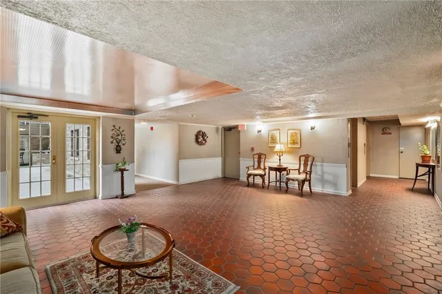 $75,000 | 923 California Avenue, Unit 405, Pittsburgh, PA 15202