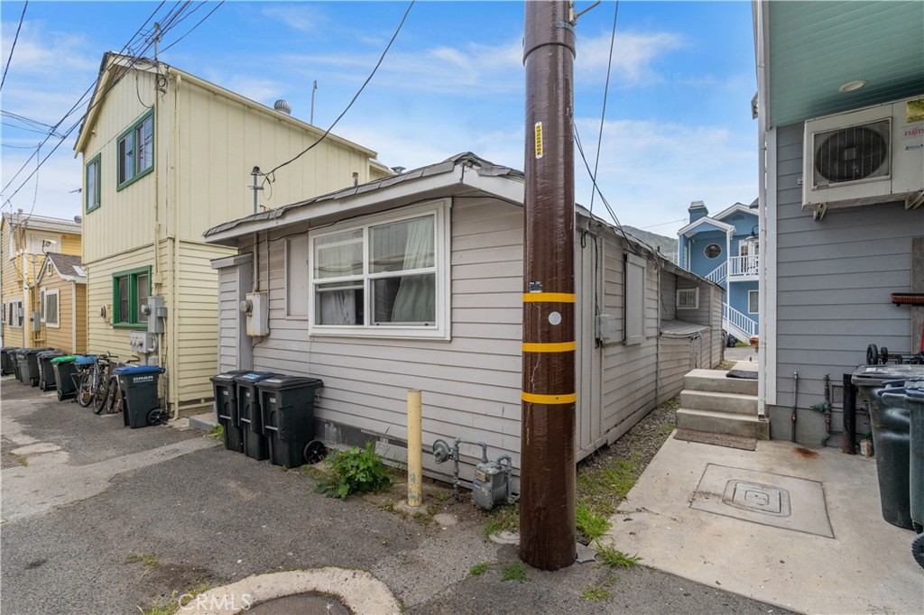 343 Eucalyptus Avenue Avalon, CA 90704 - Photo 20 of 35 a view of a house with a patio