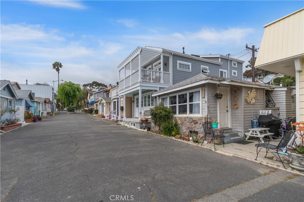 343 Eucalyptus Avenue Avalon, CA 90704 - Photo 2 of 35 a view of a building with sitting area