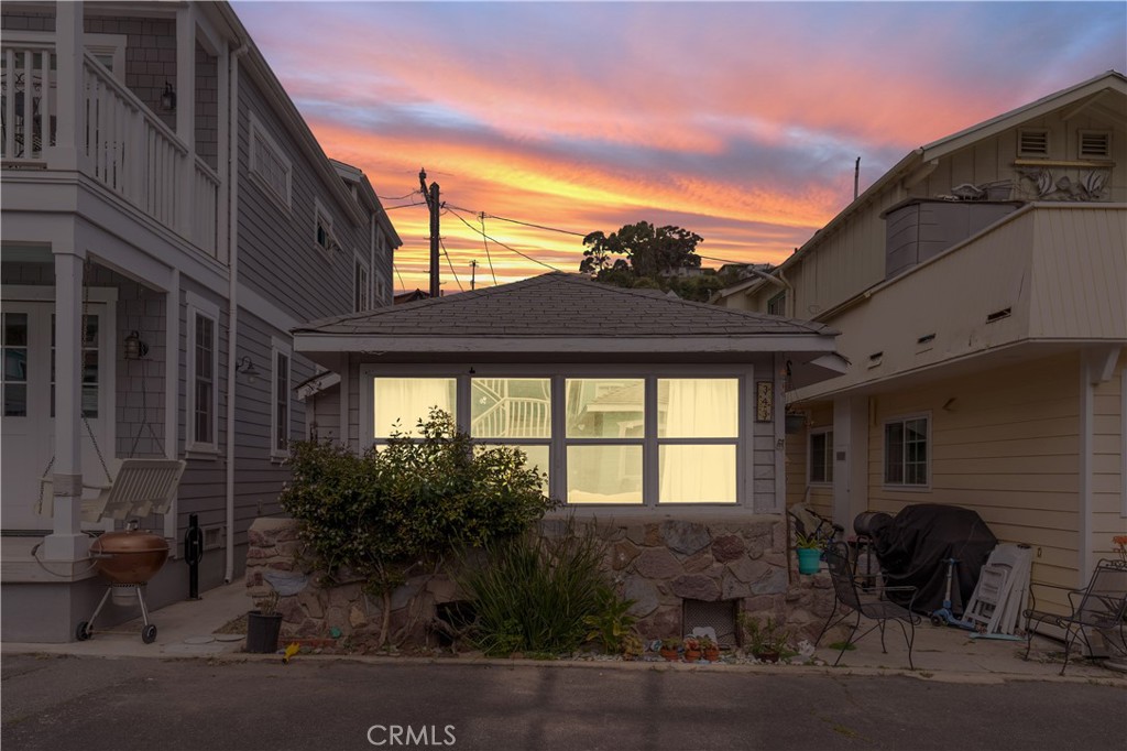 343 Eucalyptus Avenue Avalon, CA 90704 - Photo 22 of 35 a view of a house with a patio