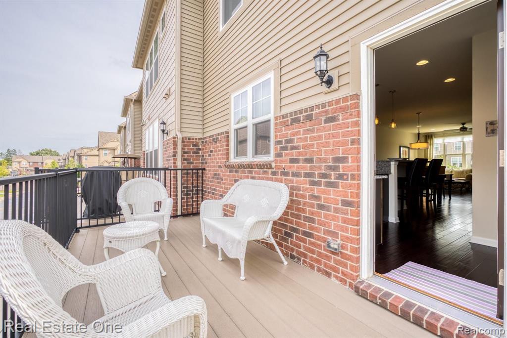 313 Glenhurst Boulevard Rochester Hills, MI 48307 - Photo 15 of 31