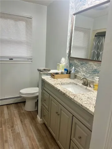 $520,000 | 84 North View Avenue, Cranston, RI 02920