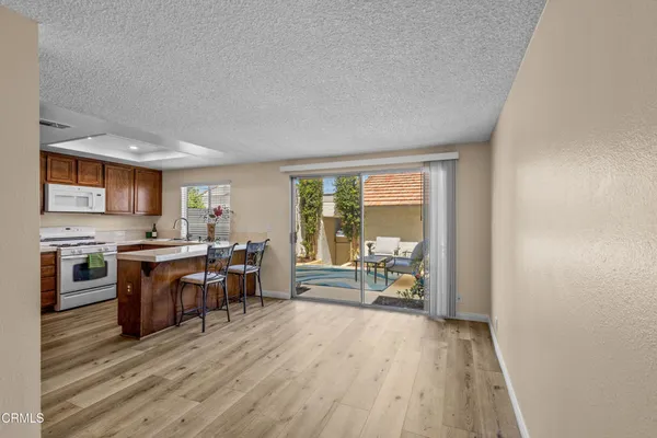 $719,000 | 272 Green Moor Place, Thousand Oaks, CA 91361