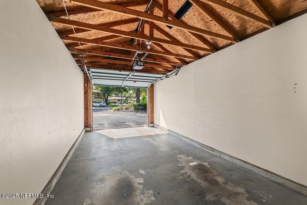 10150 Belle Rive Boulevard, Unit 303 Jacksonville, FL 32256 - Photo 15 of 23 a view of entryway