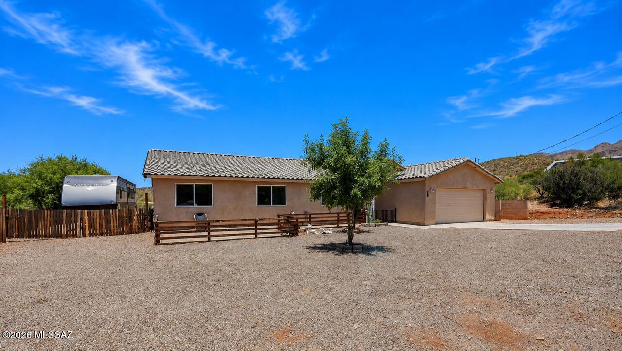 178 Calle Pulpo Rio Rico, AZ 85648 - Photo 4 of 41