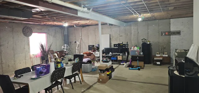 $359,900 | 947 Brassfield Avenue, Romeoville, IL 60446