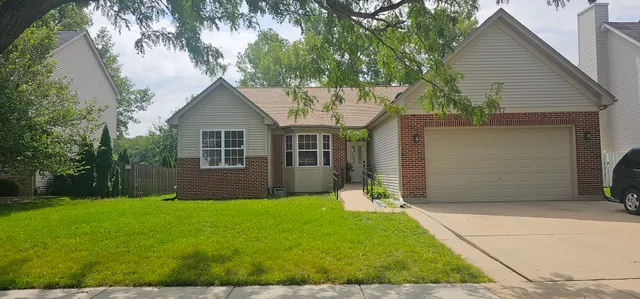 $359,900 | 947 Brassfield Avenue, Romeoville, IL 60446