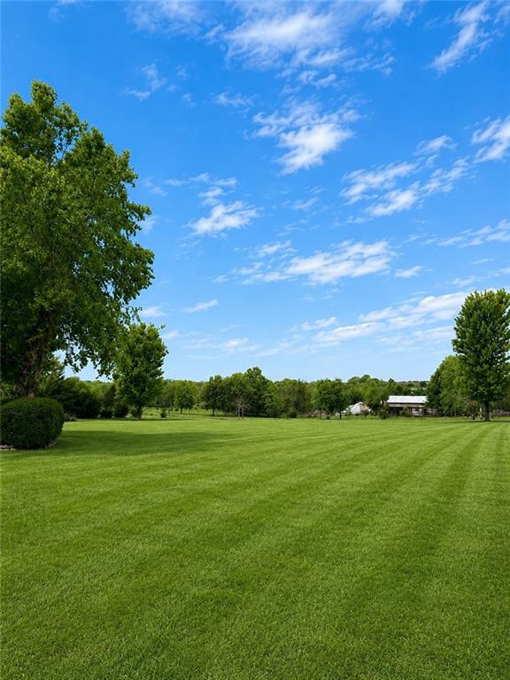 21600 South Lackman Road Spring Hill, KS 66083 - Photo 8 of 10