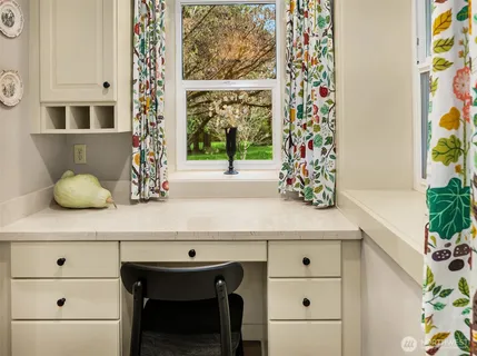 $2,100,000 | 16524 Mink Road Northeast, Woodinville, WA 98077