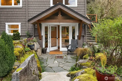 $2,100,000 | 16524 Mink Road Northeast, Woodinville, WA 98077