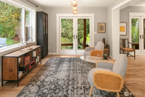 $2,100,000 | 16524 Mink Road Northeast, Woodinville, WA 98077