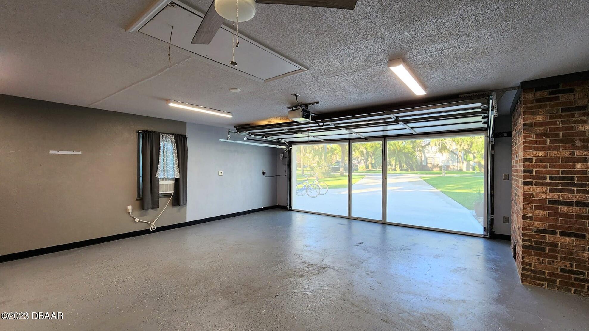 1519 North Beach Street Ormond Beach, FL 32174 - Photo 52 of 92 With a screen door