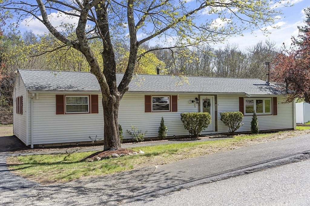 70 Raymond Road Marlborough, MA 01752 - Photo 1 of 20 Gallery Image 1