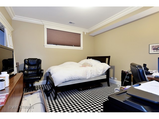 3239 North Seminary Avenue, Unit 1 Chicago, IL 60657 - Photo 17 of 23