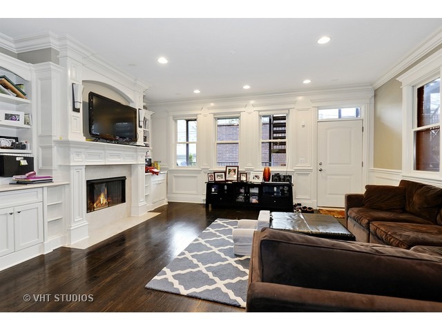 3239 North Seminary Avenue, Unit 1 Chicago, IL 60657 - Photo 9 of 23