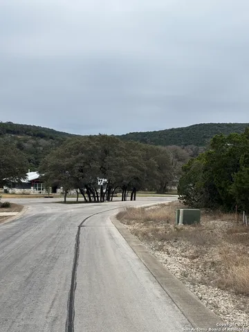 $74,000 | 341 Pr 1746, Mico, TX 78056