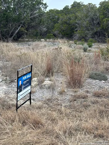 $74,000 | 341 Pr 1746, Mico, TX 78056