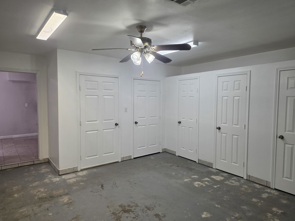 13600 Farm To Market Road 1314 Conroe, TX 77302 - Photo 4 of 26 a view of an empty room