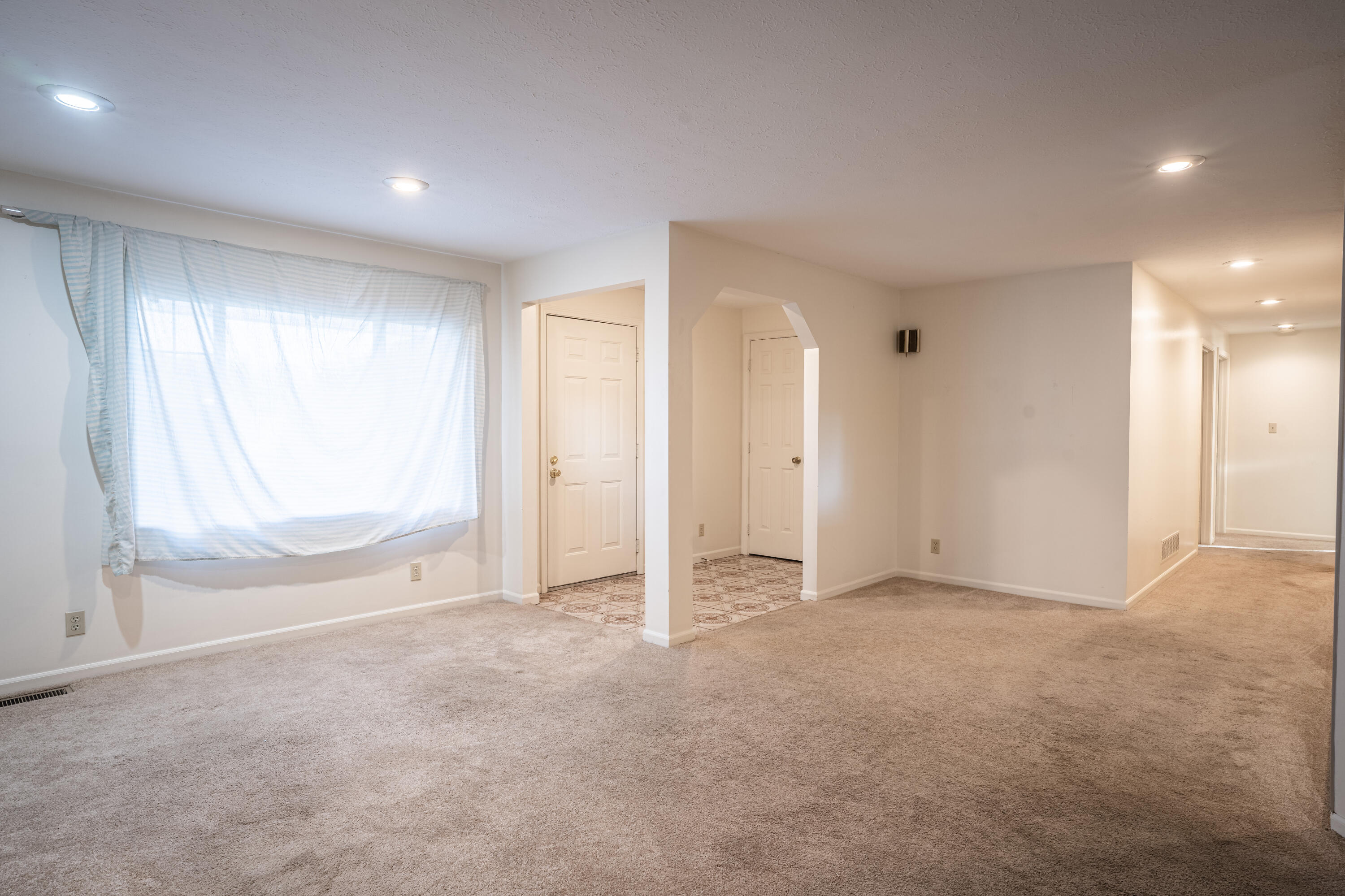 402 Marsailles Road Versailles, KY 40383 - Photo 4 of 41 DSC07058-HDR