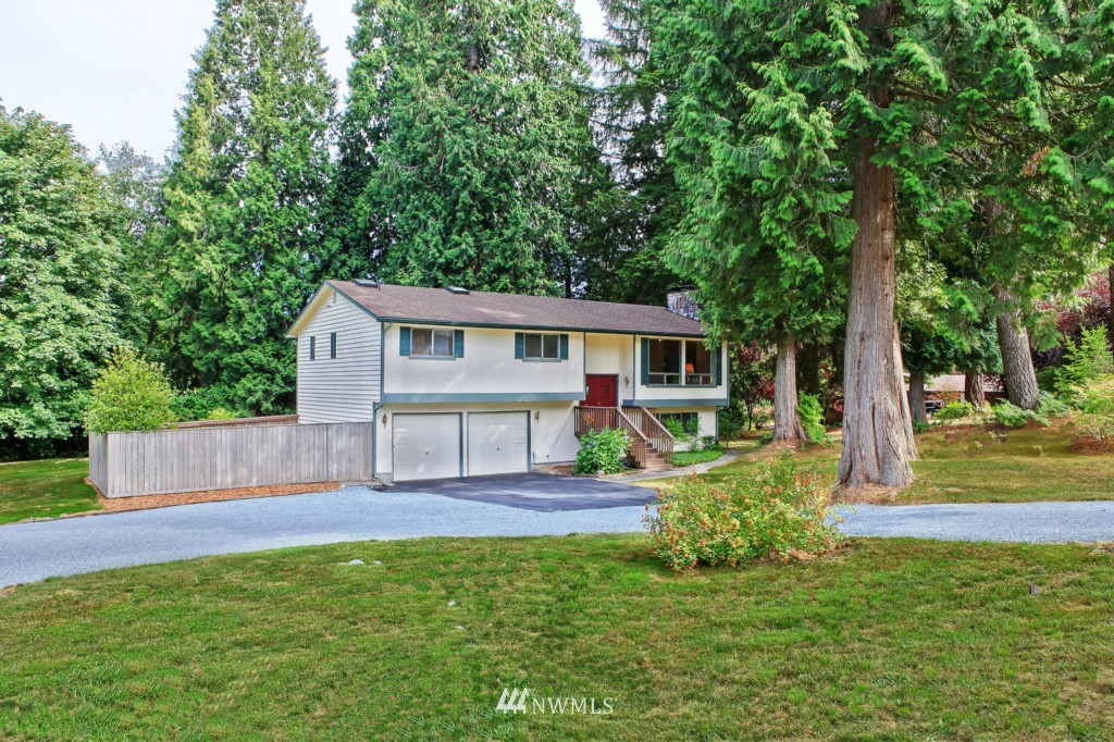 22505 61st Avenue Southeast Bothell, WA 98021 - Photo 2 of 17