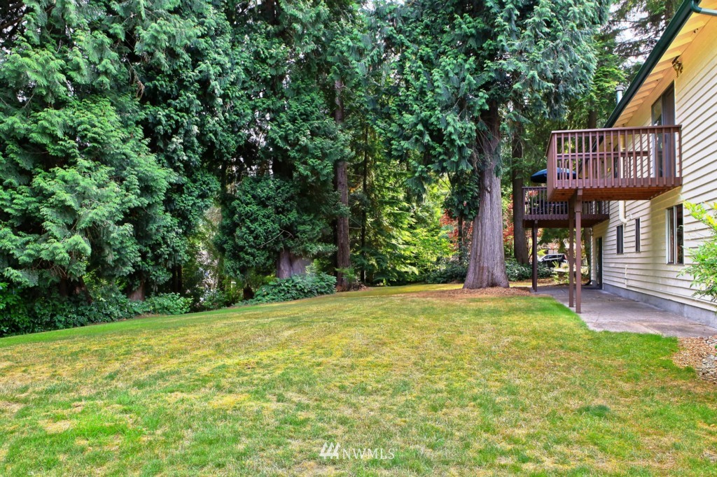 22505 61st Avenue Southeast Bothell, WA 98021 - Photo 16 of 17