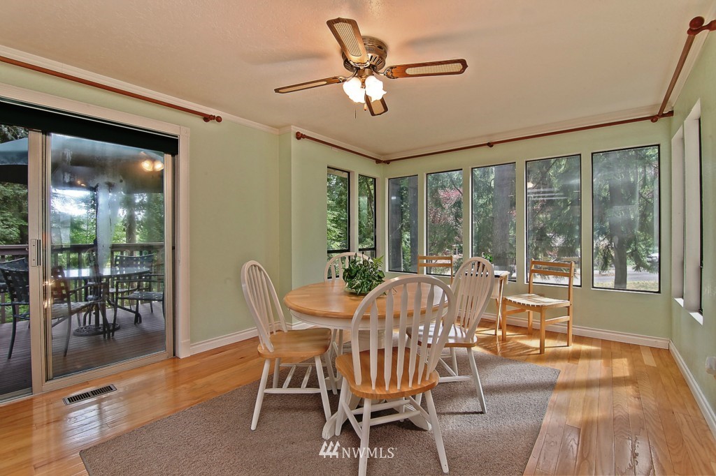 22505 61st Avenue Southeast Bothell, WA 98021 - Photo 5 of 17