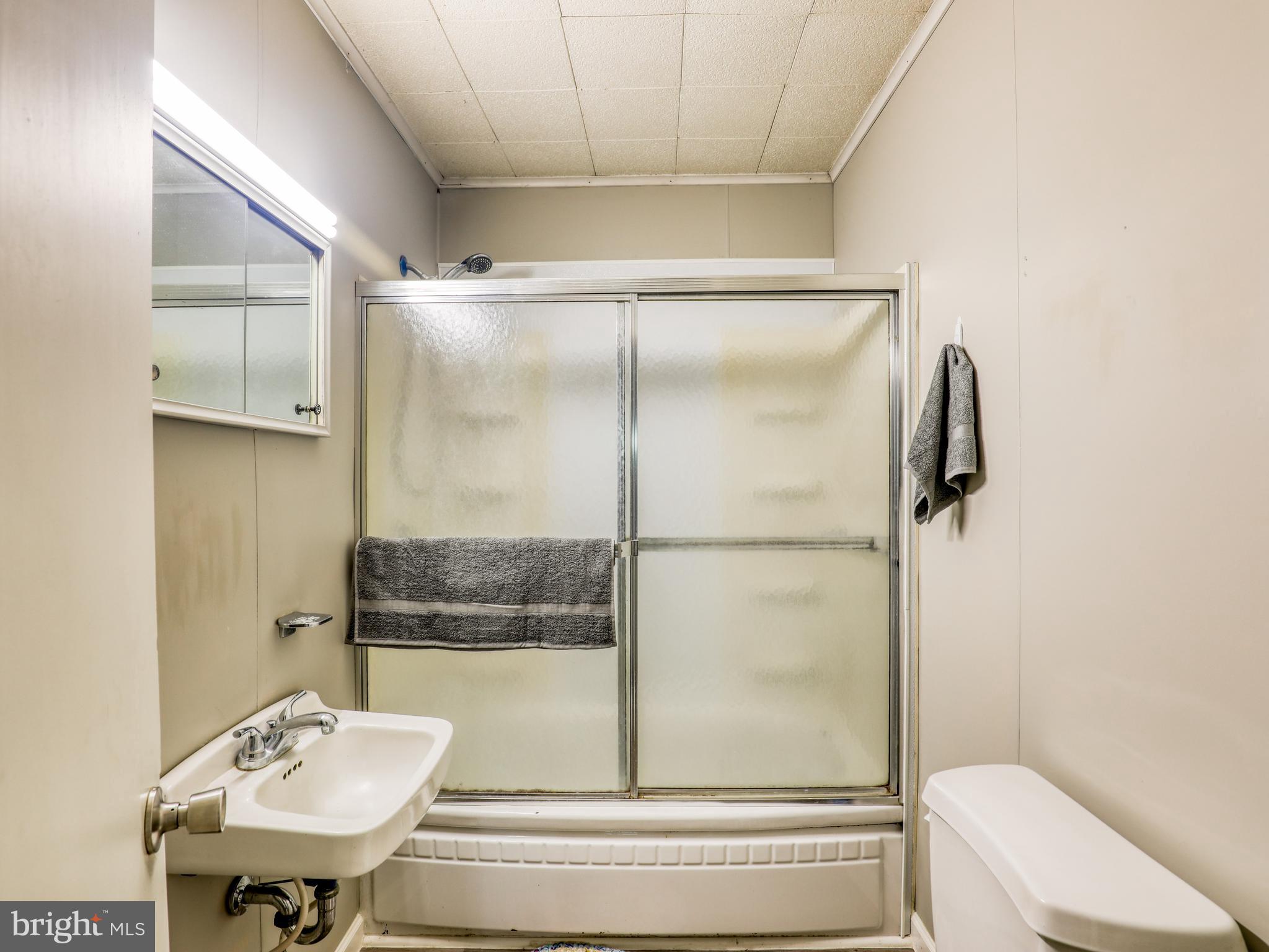 836 Jordan Springs Road Stephenson, VA 22656 - Photo 14 of 22 Bathroom