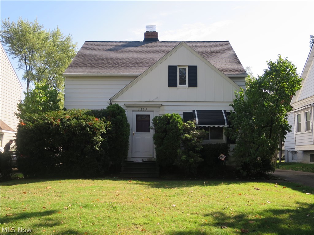 2299 Ashurst Road Cleveland, OH 44118 - Photo 1 of 5