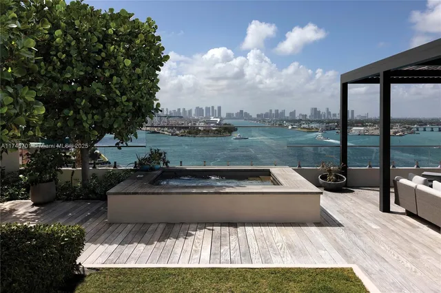 $85,000,000 | 6800 Fisher Island Drive, Unit 6802, Miami Beach, FL 33109