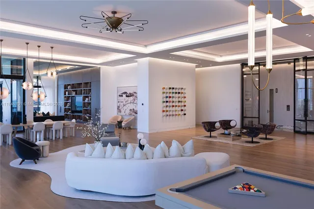 $85,000,000 | 6800 Fisher Island Drive, Unit 6802, Miami Beach, FL 33109