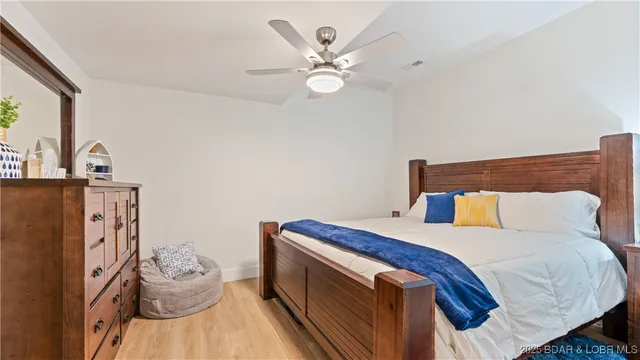 $2,300,000 | 2858 Big Island Drive, Roach, MO 65787