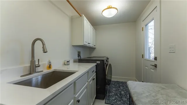 $2,300,000 | 2858 Big Island Drive, Roach, MO 65787