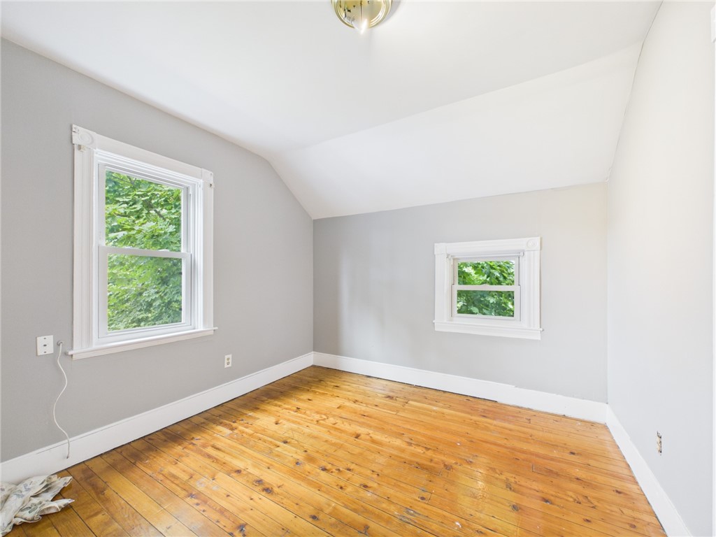 13 Clyde Street Providence, RI 02908 - Photo 22 of 35