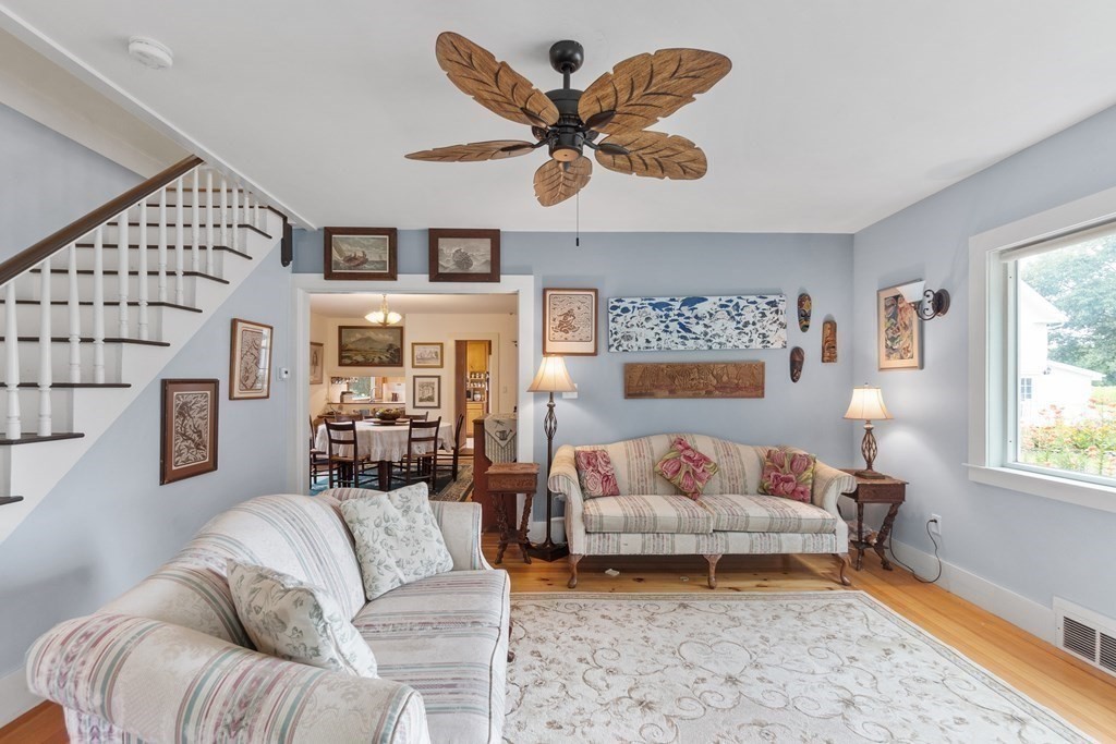 247 Littleton County Road Harvard, MA 01451 - Photo 20 of 41