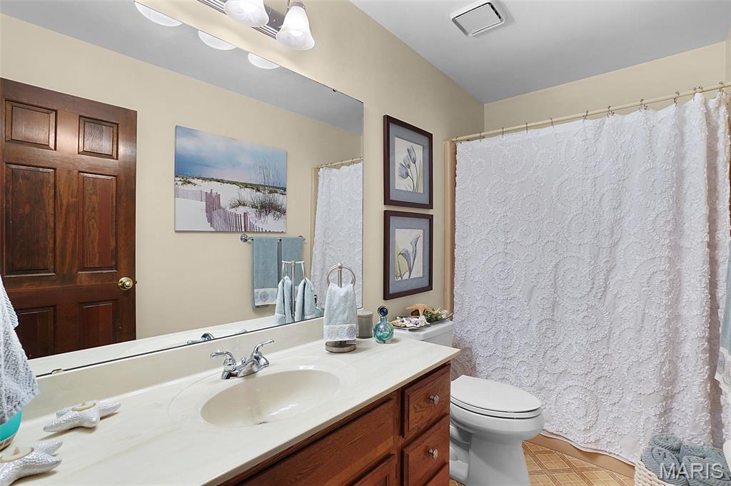 1553 Ridge Road Wildwood, MO 63021 - Photo 34 of 68