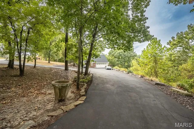 $824,900 | 1553 Ridge Road, Wildwood, MO 63021