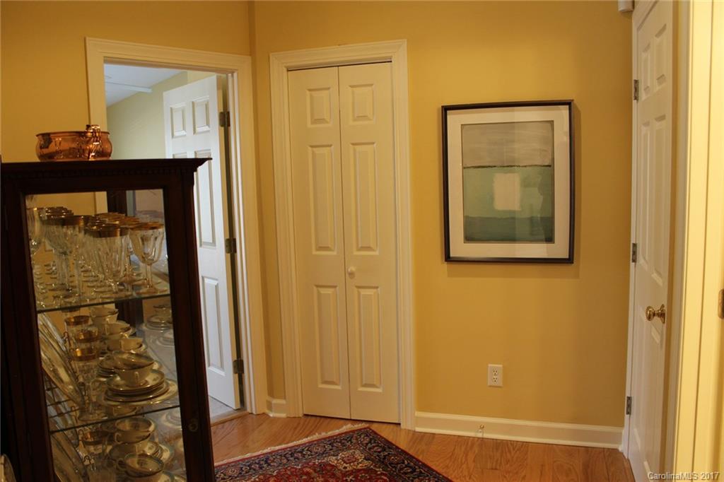 99 Ridgetop Circle, Unit 302 Brevard, NC 28712 - Photo 15 of 21 Gallery Image 15