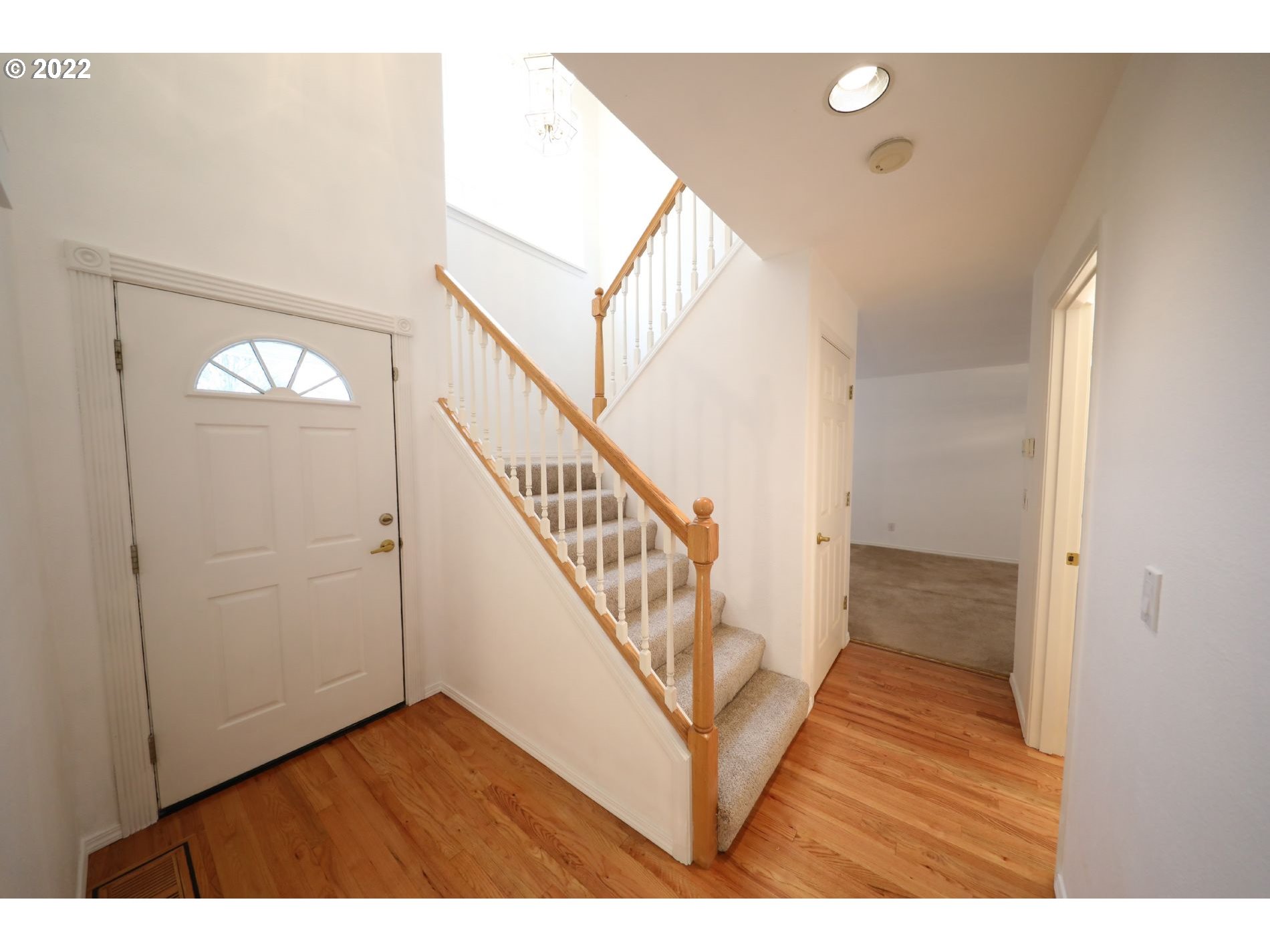 16725 Southwest Meinecke Road Sherwood, OR 97140 - Photo 10 of 16 Gallery Image 10