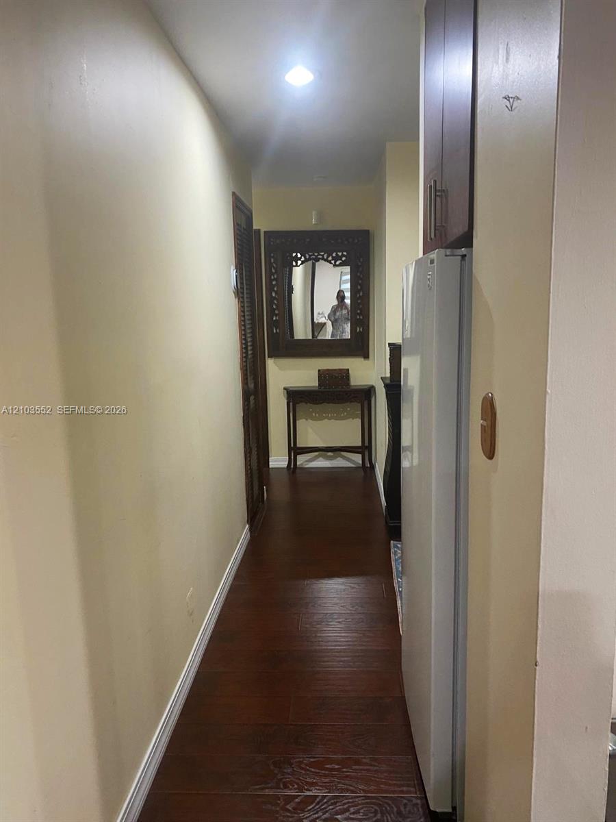 9311 Southwest 100th Ave Road Miami, FL 33176 - Photo 8 of 28 Gallery Image 8