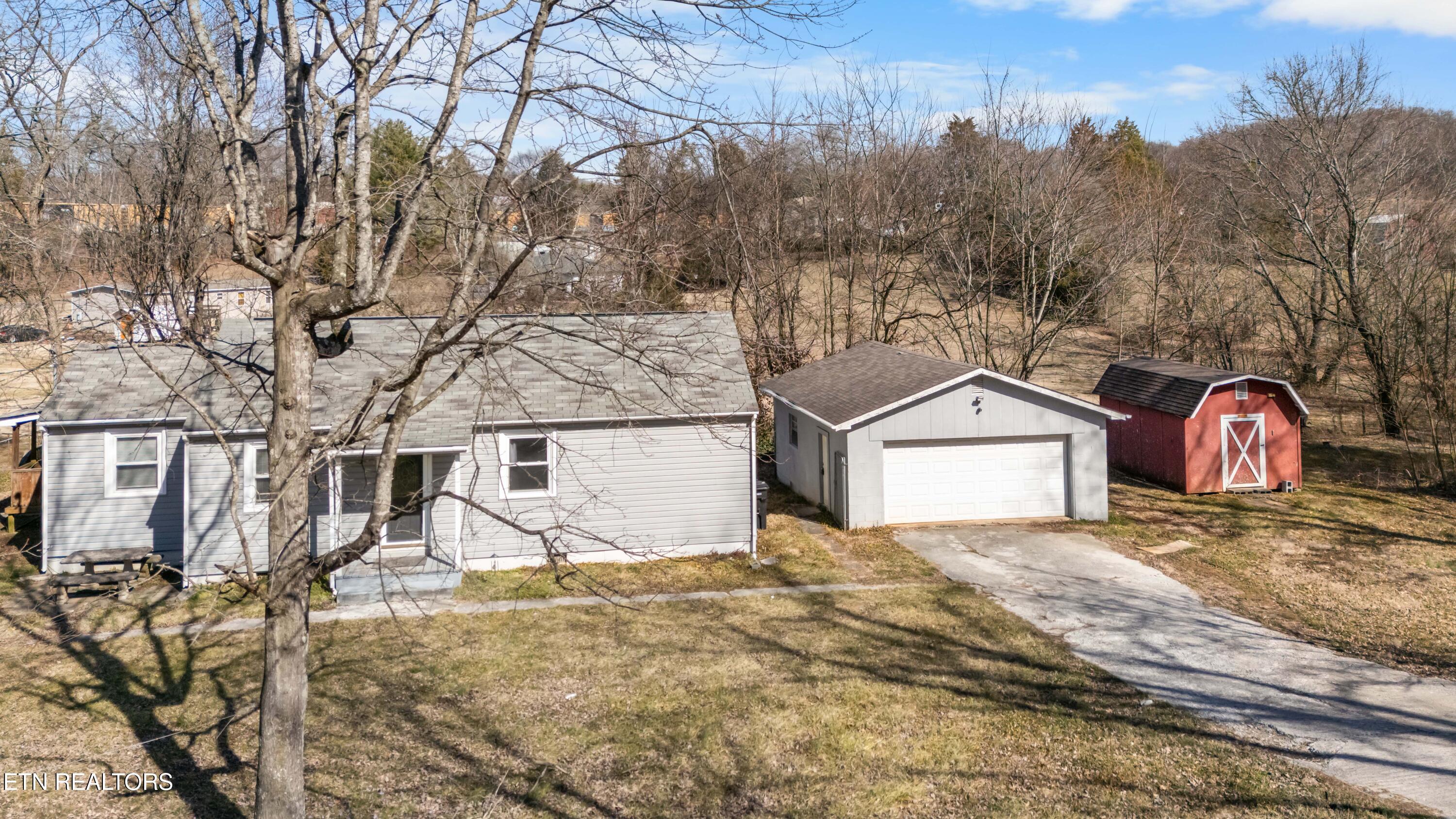 466 Hidden Valley Road Clinton, TN 37716 - Photo 22 of 31 DJI_20260217121812_0005_D