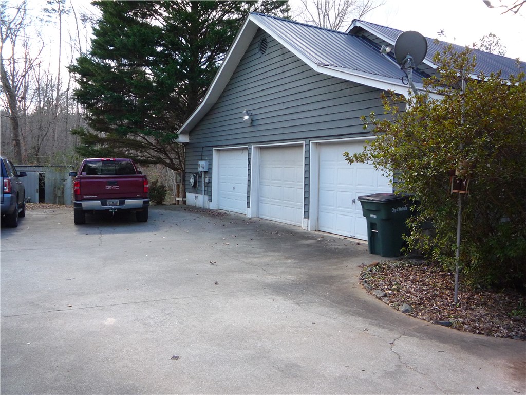 911 North Laurel Street Walhalla, SC 29691 - Photo 29 of 30