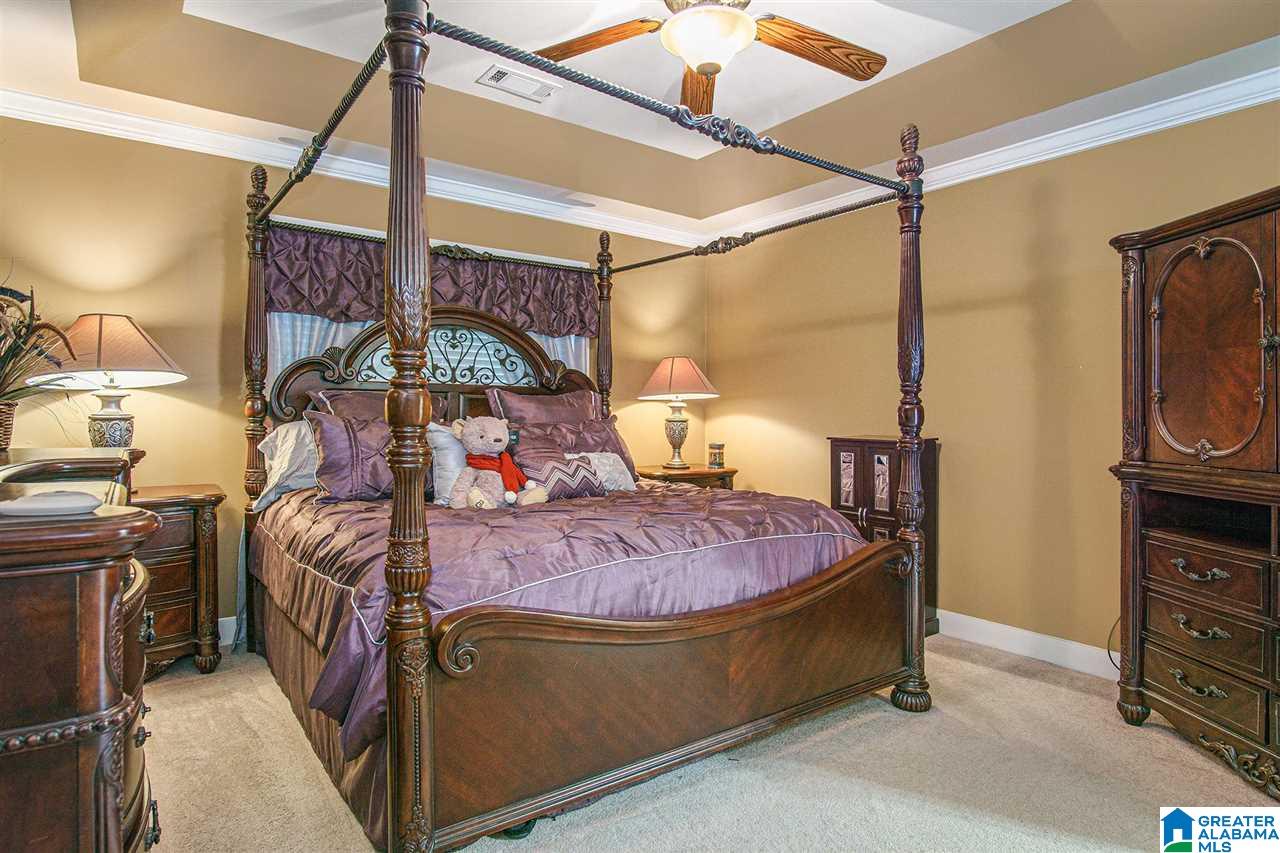 120 Enclave Avenue Calera, AL 35040 - Photo 14 of 28
