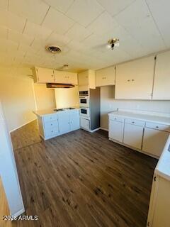1626 11th Street Douglas, AZ 85607 - Photo 5 of 15 a view of a kitchen with wooden floor