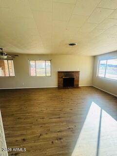 1626 11th Street Douglas, AZ 85607 - Photo 9 of 15 a view of an empty room and window