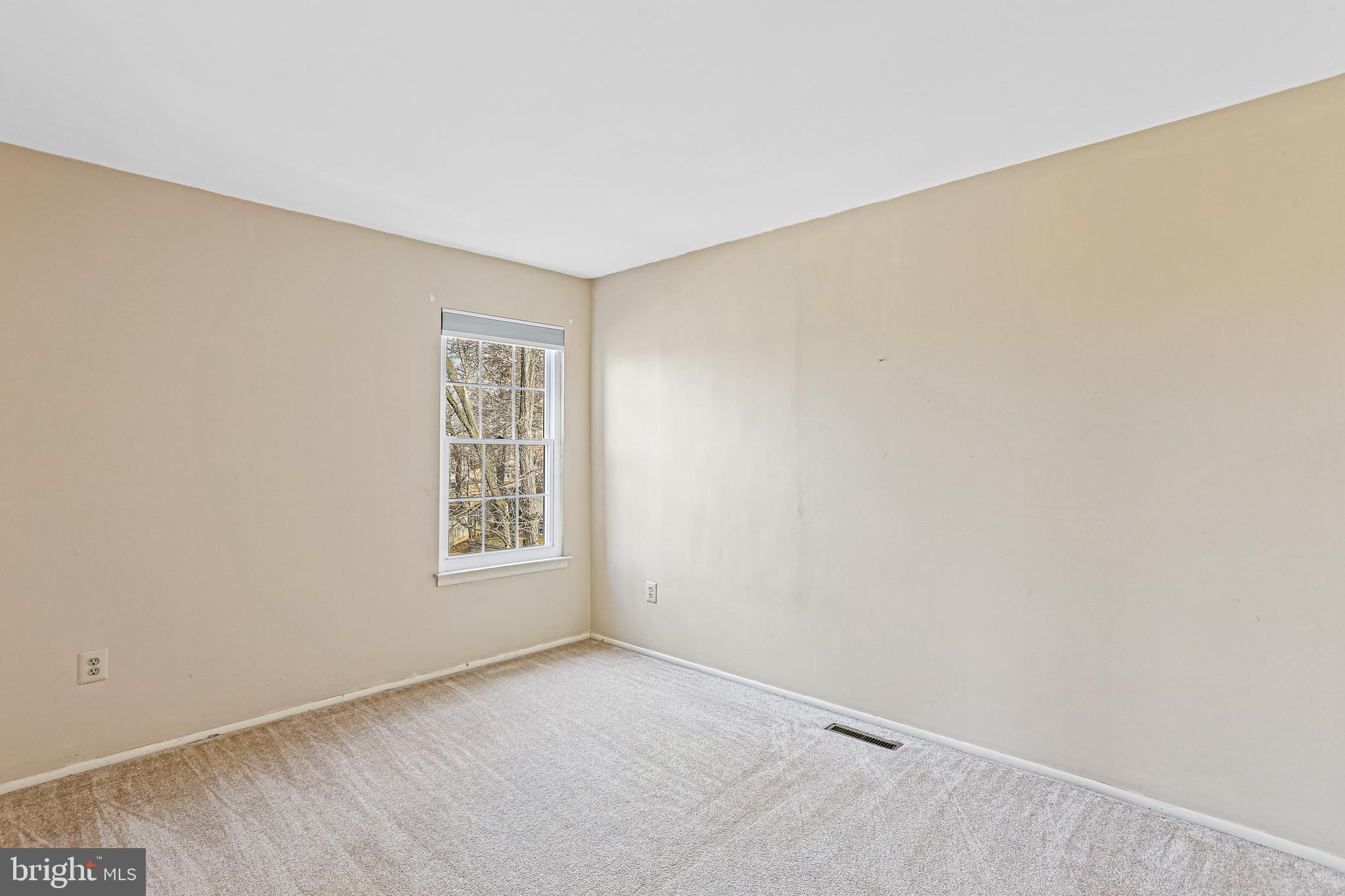 8638 Bali Road Ellicott City, MD 21043 - Photo 20 of 38 Bedroom 2
