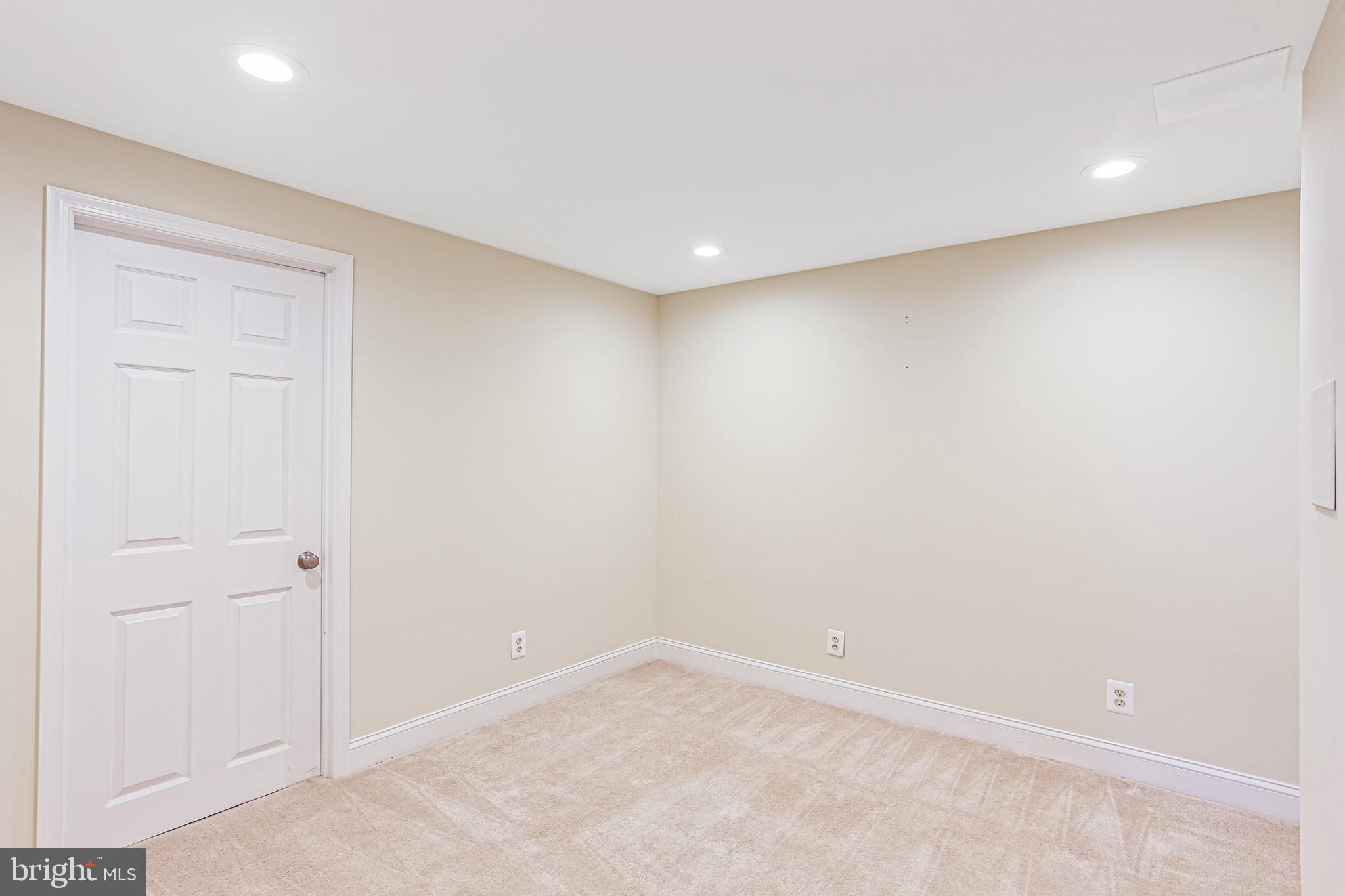 8638 Bali Road Ellicott City, MD 21043 - Photo 28 of 38 Lower Level Office/Workout Room