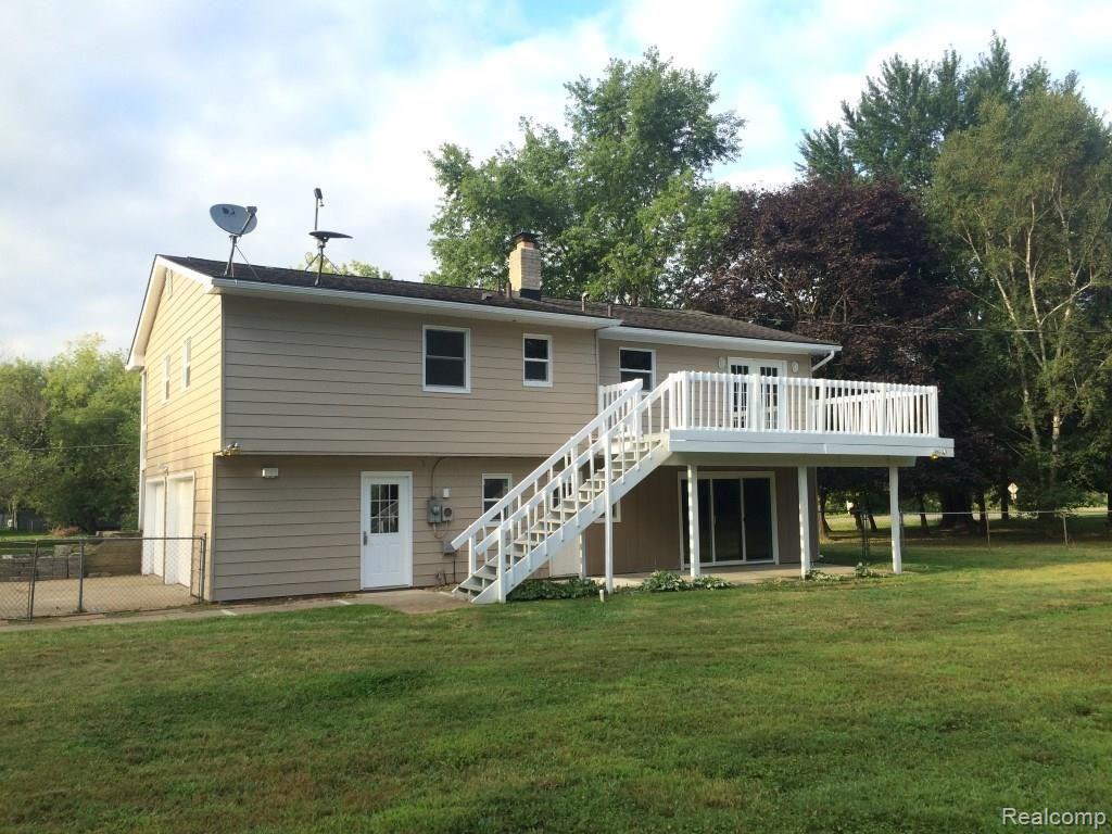 251 East Coon Lake Road Howell, MI 48843 - Photo 35 of 37