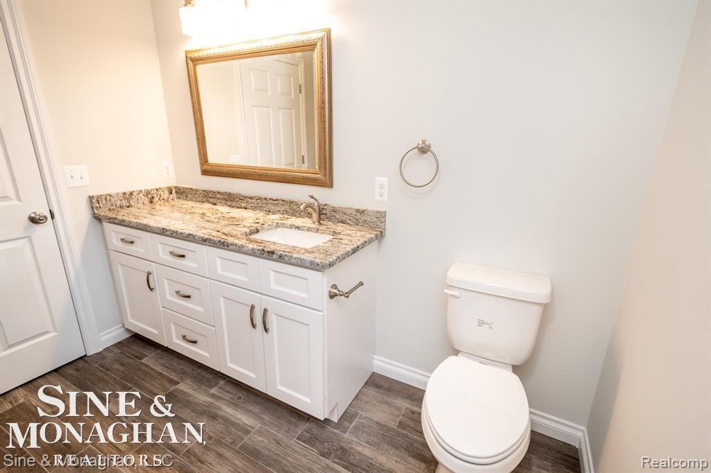 9360 Folkert Road Algonac, MI 48001 - Photo 30 of 34 50066093-29.JPG