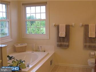 7 Yellowstone Drive Princeton Junction, NJ 08550 - Photo 8 of 12 Bathroom