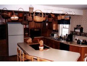 386 Old Lake Shore Road Gilford, NH 03249 - Photo 3 of 7 Gallery Image 3